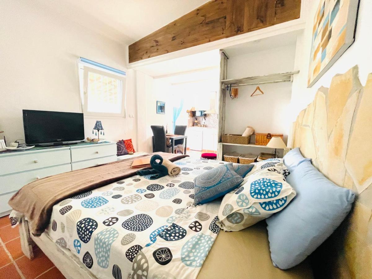 Casira, studios en kamers,Viñuela, Costa Del Sol Exterior foto